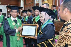 Read more about the article Universitas NU Luluskan Sarjana Planologi Pertama di Kalsel
